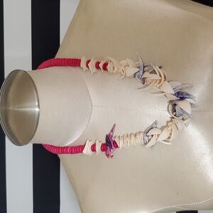 Vintage Pink and Cream Sea Shell Chip Necklace